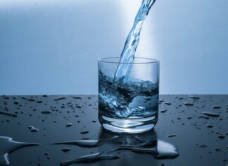 Czym charakteryzuje się woda spożywcza