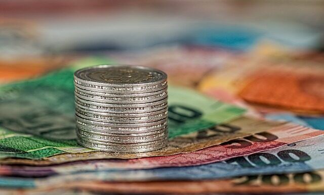 Jak dzielimy koszty produkcji? Jak dzielimy koszty produkcji?